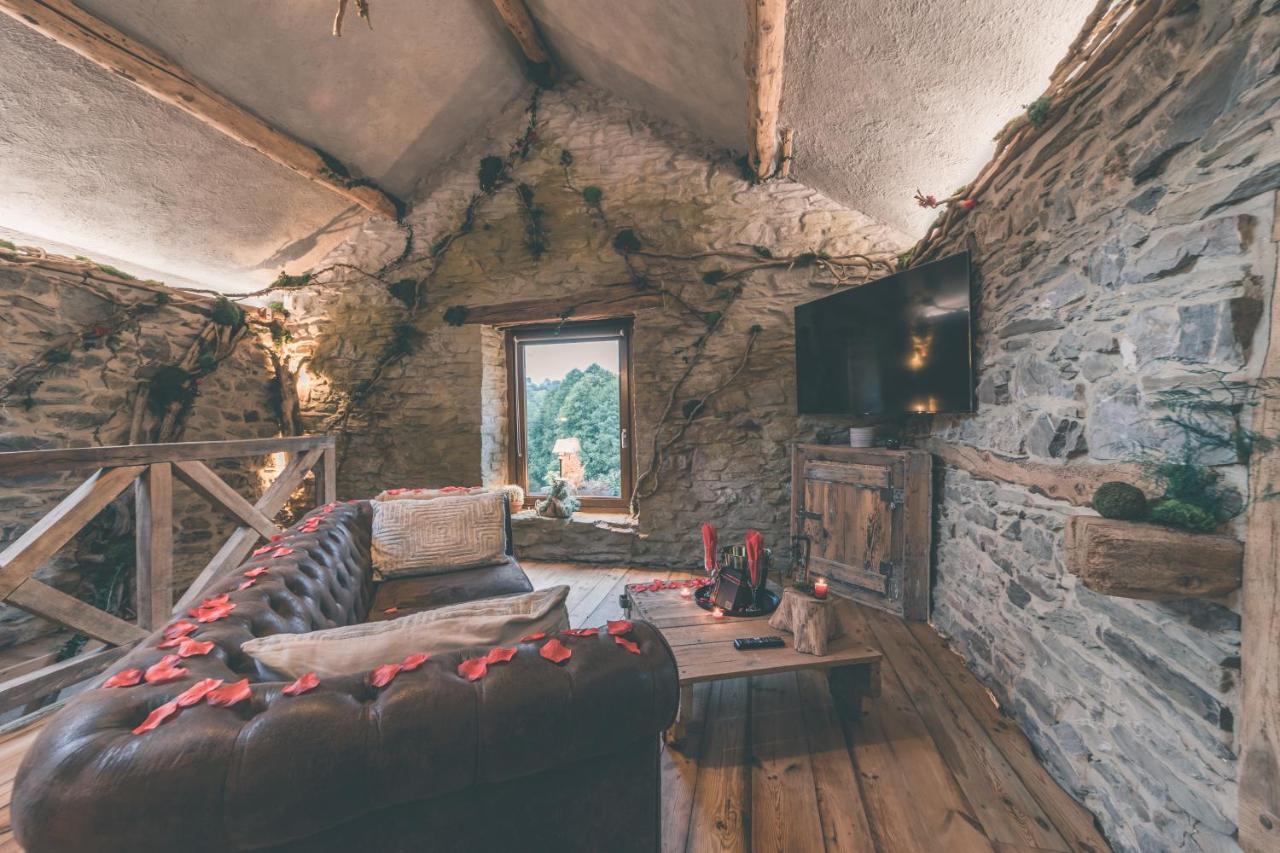 Romantic Getaway - Sauna And Jacuzzi - El Clandestino Stoumont Exterior photo