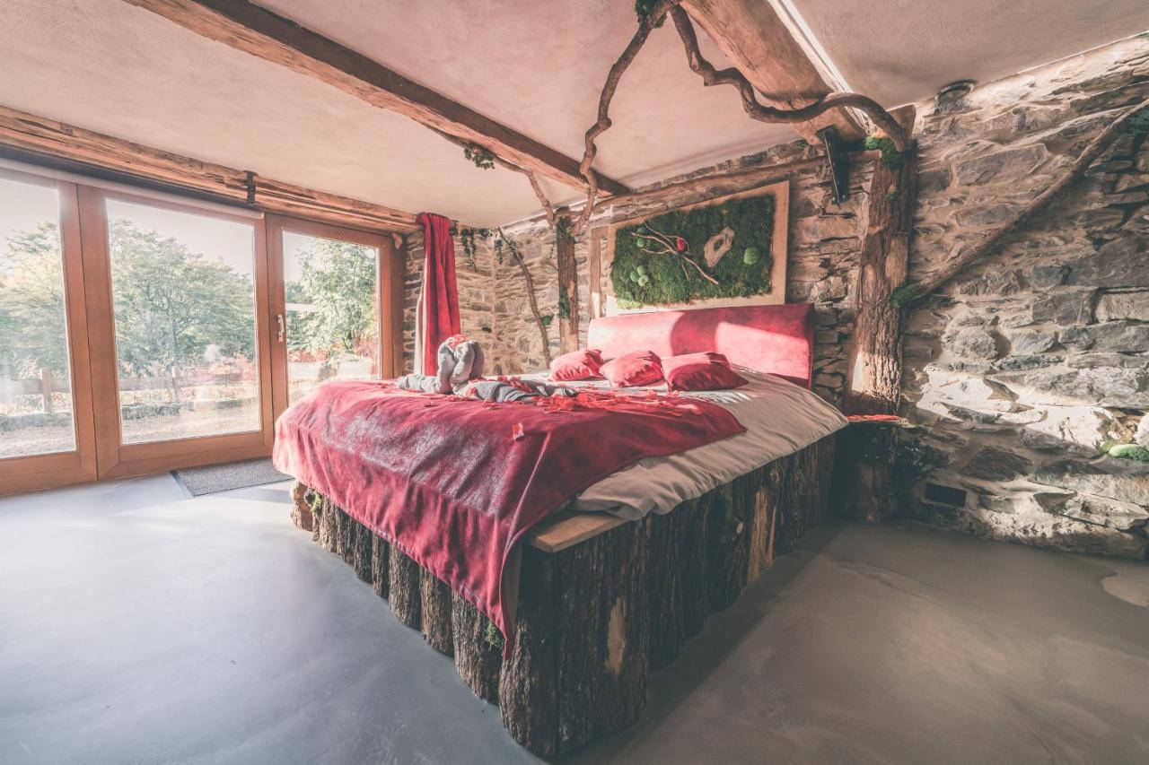 Romantic Getaway - Sauna And Jacuzzi - El Clandestino Stoumont Exterior photo